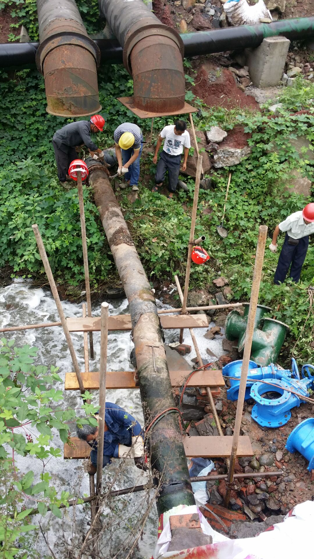 奮戰(zhàn)技改工程  楊灣污水處理廠順利投入試運行